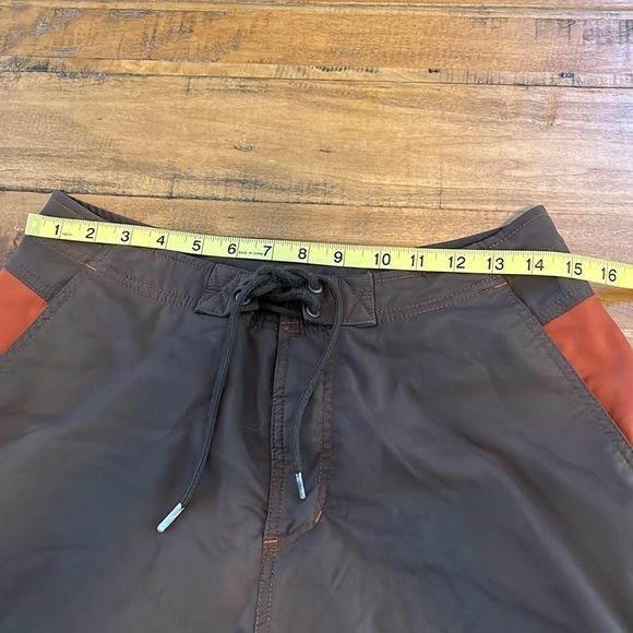 Rei mens board shorts, mens size 30 - Picture 6 of 6